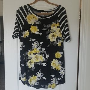 Cute tunic style top